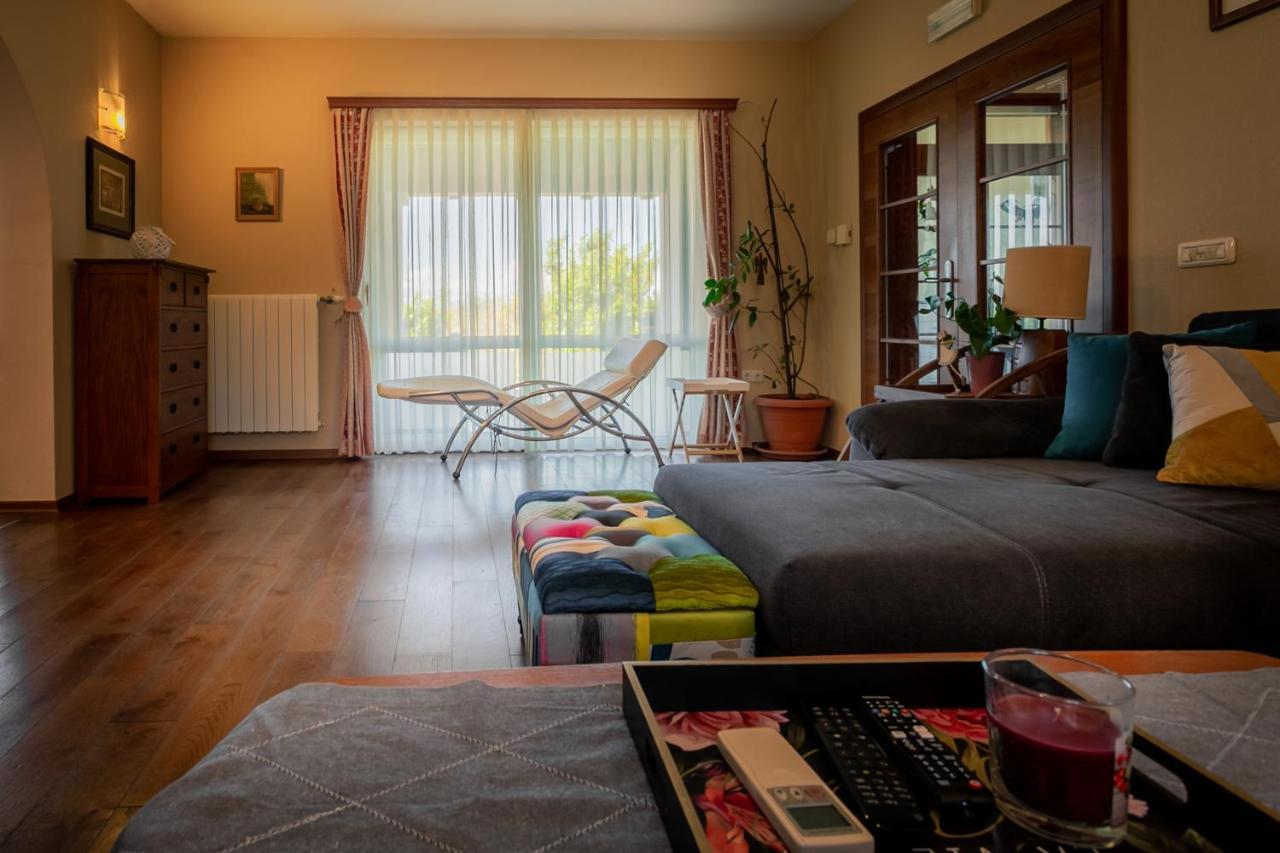 Villa Perini Dvori Donji Zemunik Exterior foto